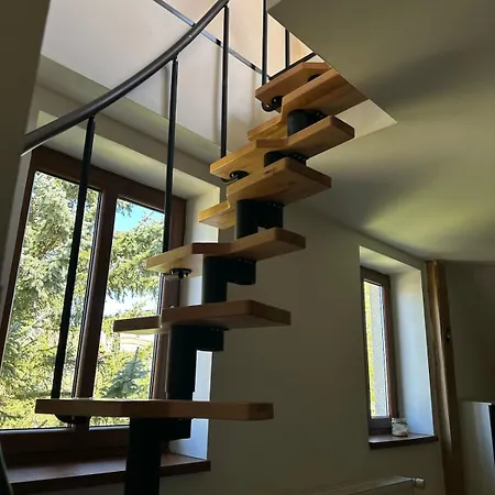 Spacious Duplex With Fireplace By The Nisa River * Liberec