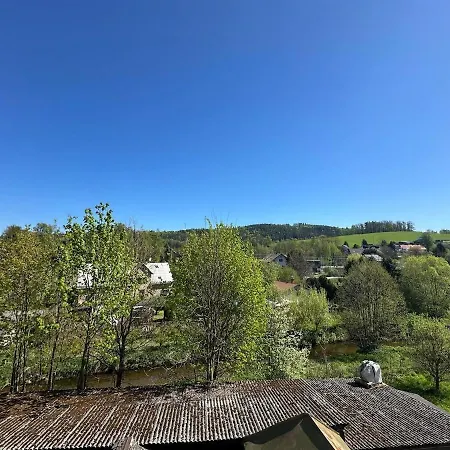 Lägenhet Spacious Duplex With Fireplace By The Nisa River Liberec