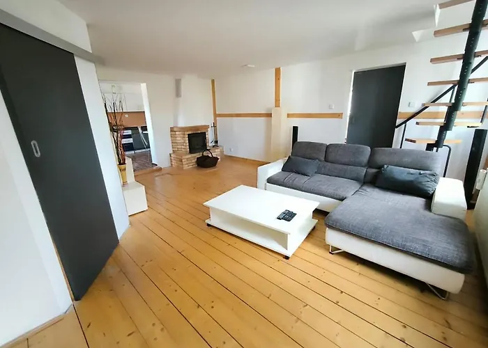 Appartement Spacious Duplex With Fireplace By The Nisa River Liberec